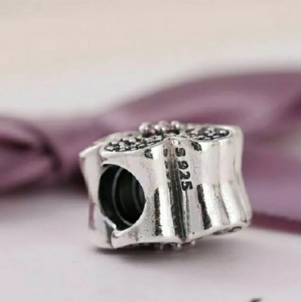 Pandora Sparkling Primrose Charm. - image 5